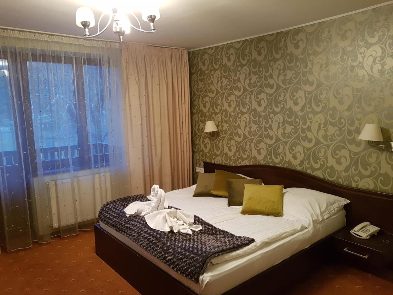 Hotel Esprit Brasov Exterior photo