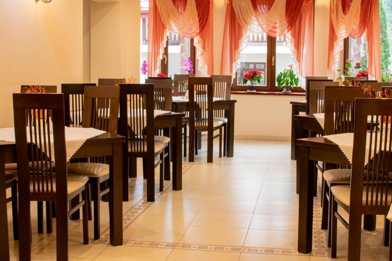 Hotel Esprit Brasov Exterior photo
